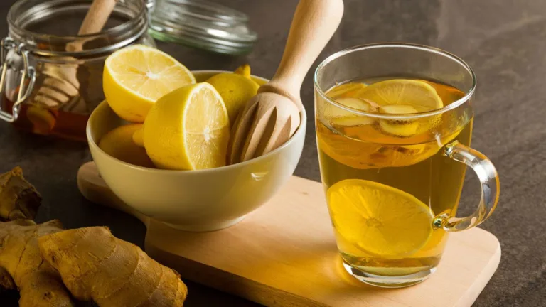 Limpar as artérias com uma mistura de alho e limão